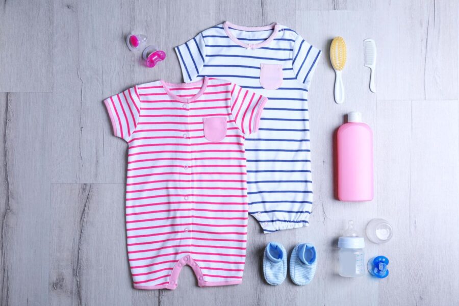 Ubranka dla niemowląt – komfort, bezpieczeństwo i styl malucha